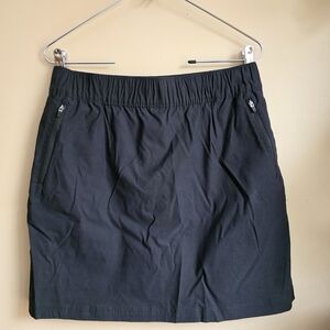 Eddie Bauer Women's Black Active Skort - Size 8
